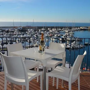 apartamentos-la-catifa.catalonia-hotels.com/