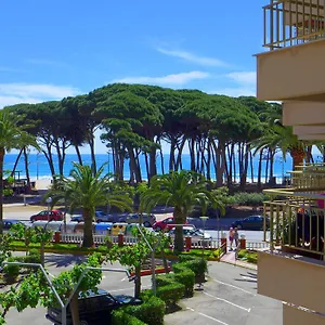 https://cye-5-rentalmar.top-hotels-tarragona.com